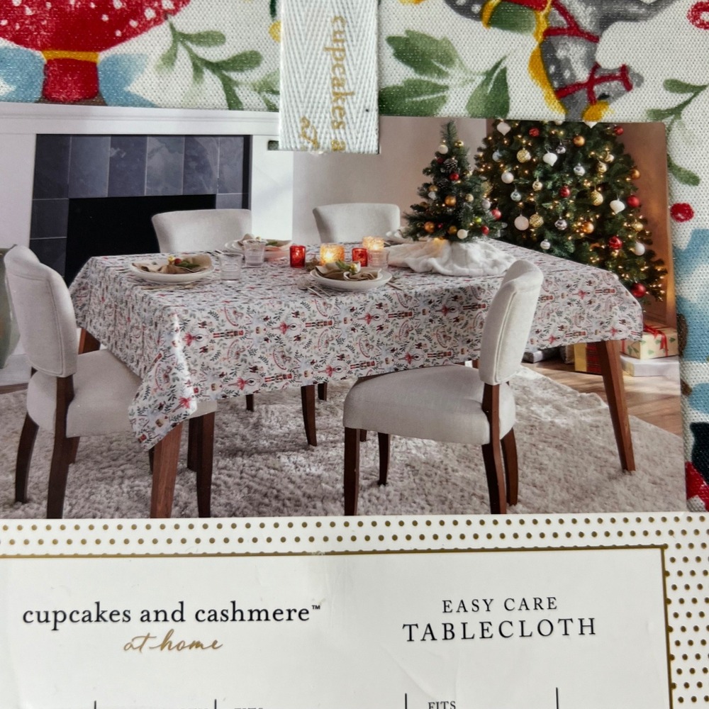 Cupcakes and Cashmere Nutcracker Tablecloth Oblong 60x84 Christmas Holiday NEW